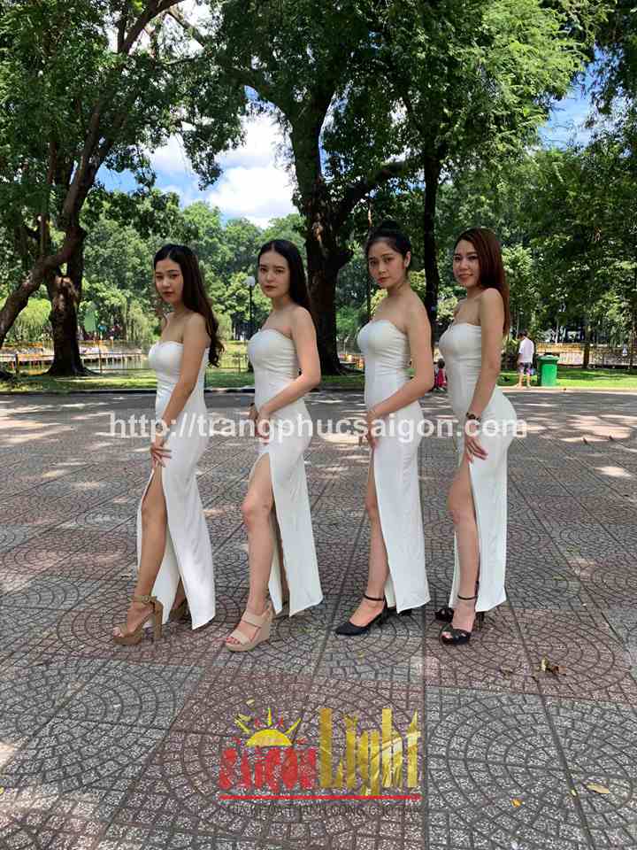 cho thuê đầm cúp ngực xẻ tà màu trắng dài giá rẻ