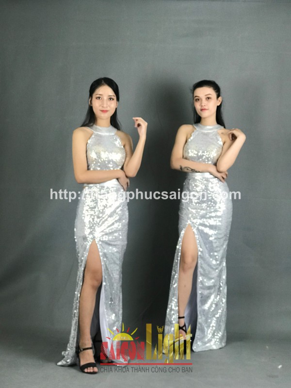 cho thuê đầm kim sa dài màu bạc giá rẻ