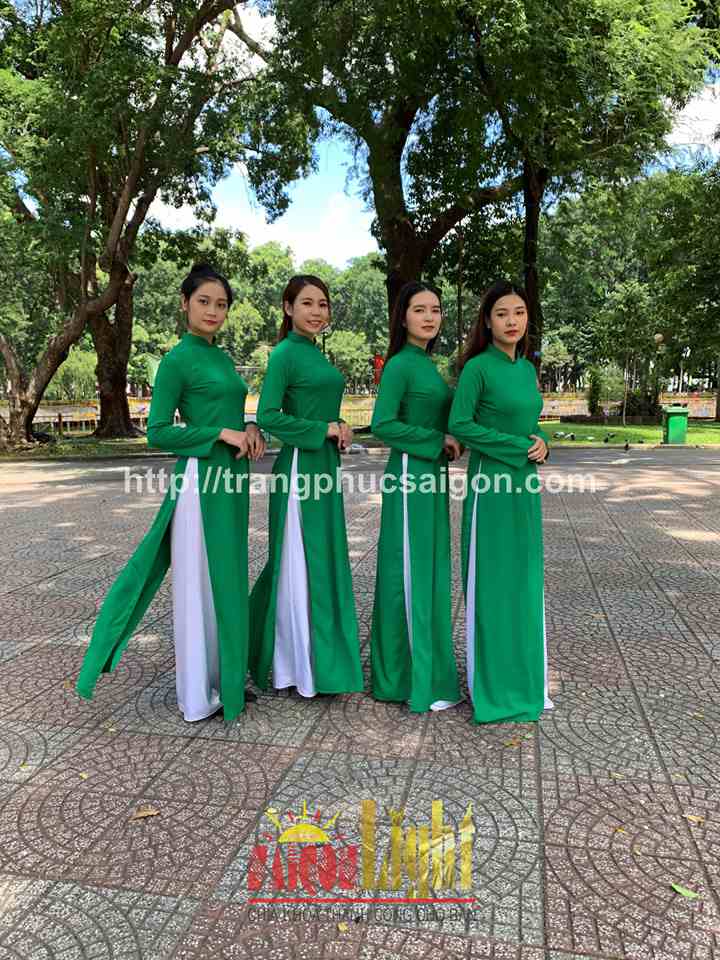 cho thuê áo dài lụa màu xanh lá giá rẻ