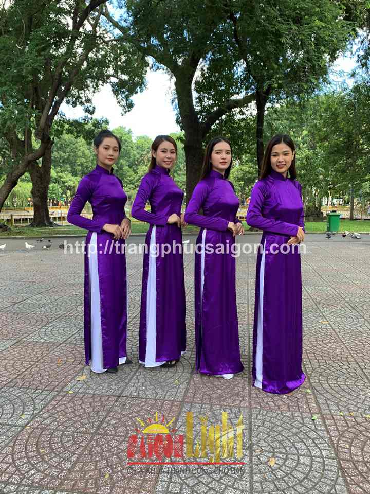 cho thuê áo dài phi bóng màu tím giá rẻ