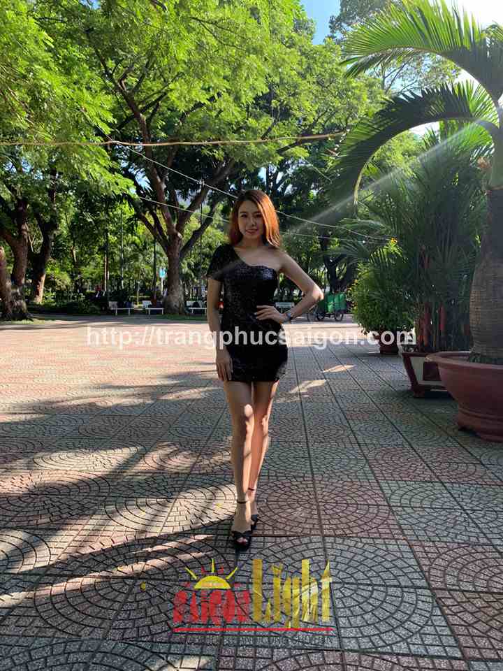 cho thuê đầm kim sa ngắn màu đen giá rẻ