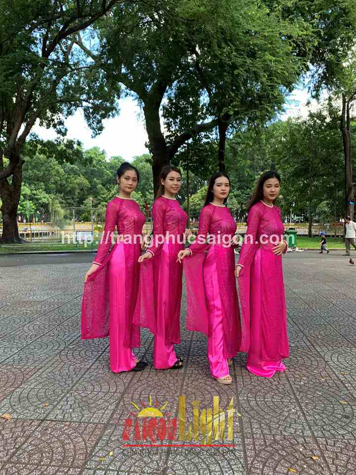 cho thuê áo dài hồng kim tuyến giá rẻ
