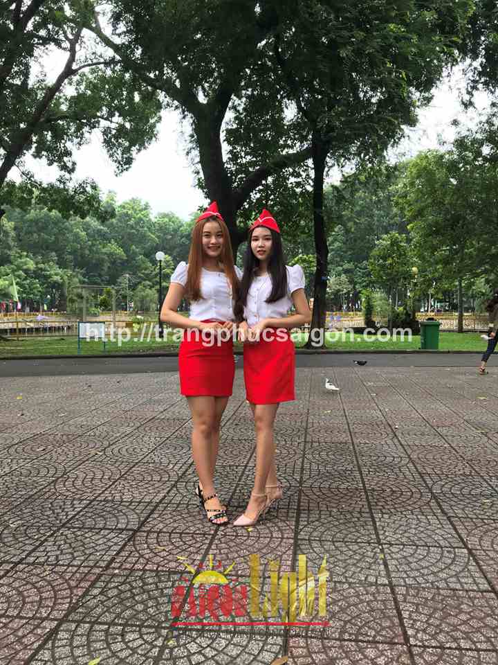 cho thuê set chân váy đỏ áo trắng + nón giá rẻ
