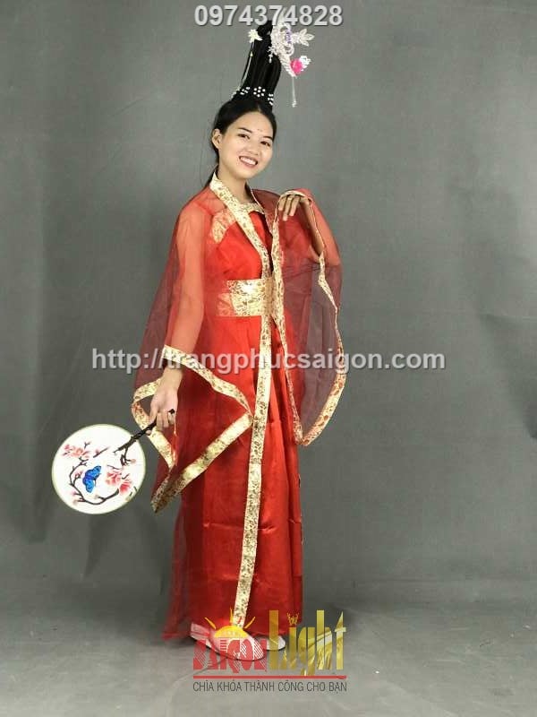 cho thuê đồ cổ trang màu đỏ phối viền vàng giá rẻ